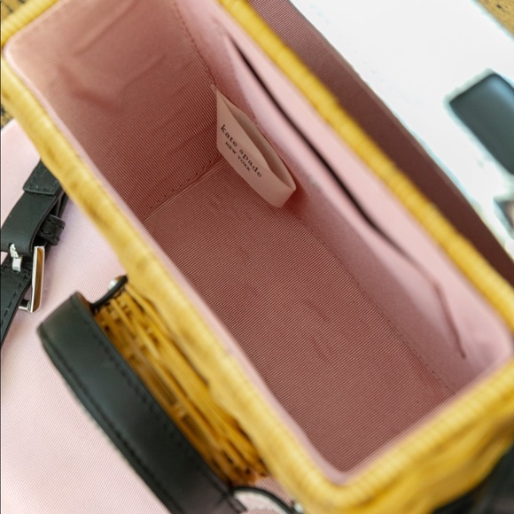 Kate Spade Rose 3D Camera Crossbody bag - Picture 7 of 7